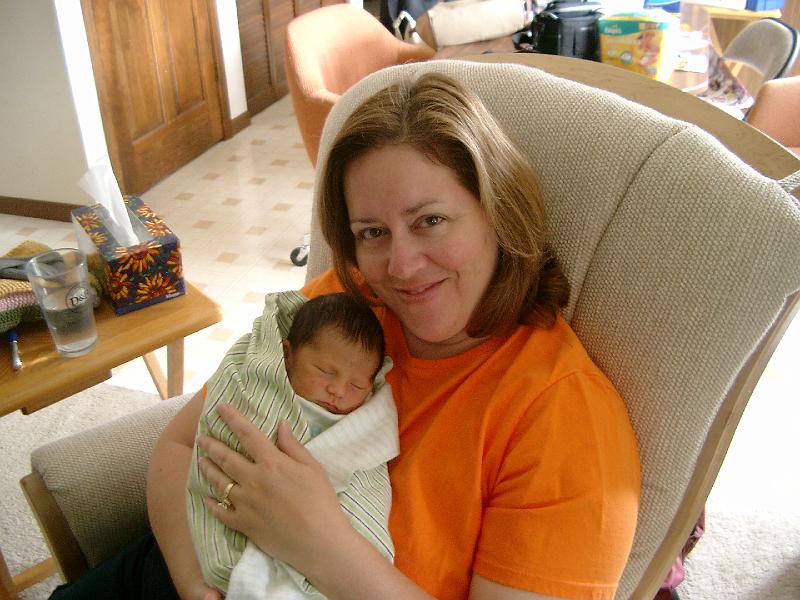 Baby Boy Riat's birth June 21, 2007 Mo Bapt. Hosp 050.jpg